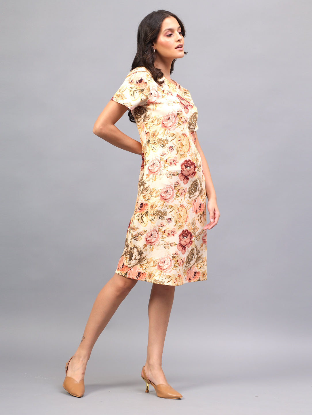 Hyacinth Chic Midi Dress