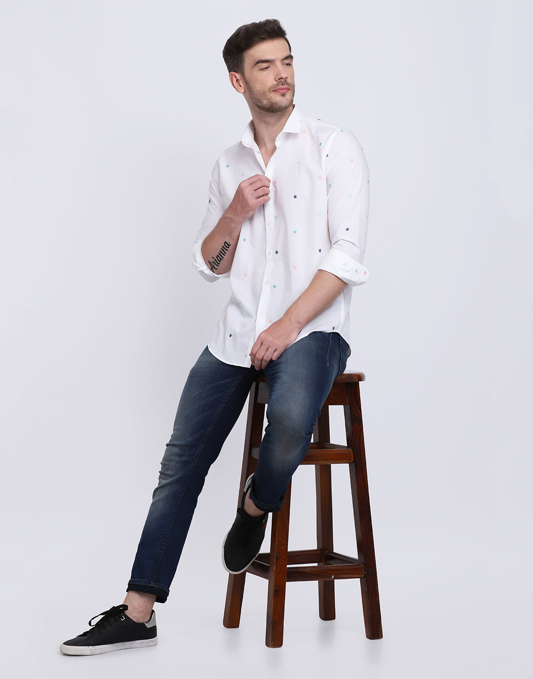 White with embroidered shirt Casual/Party Shirt